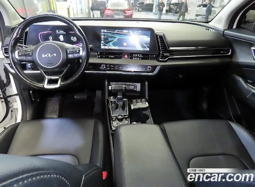 Kia Sportage — фото 10