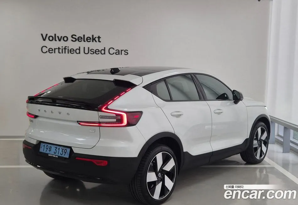 Volvo C40 — фото 2