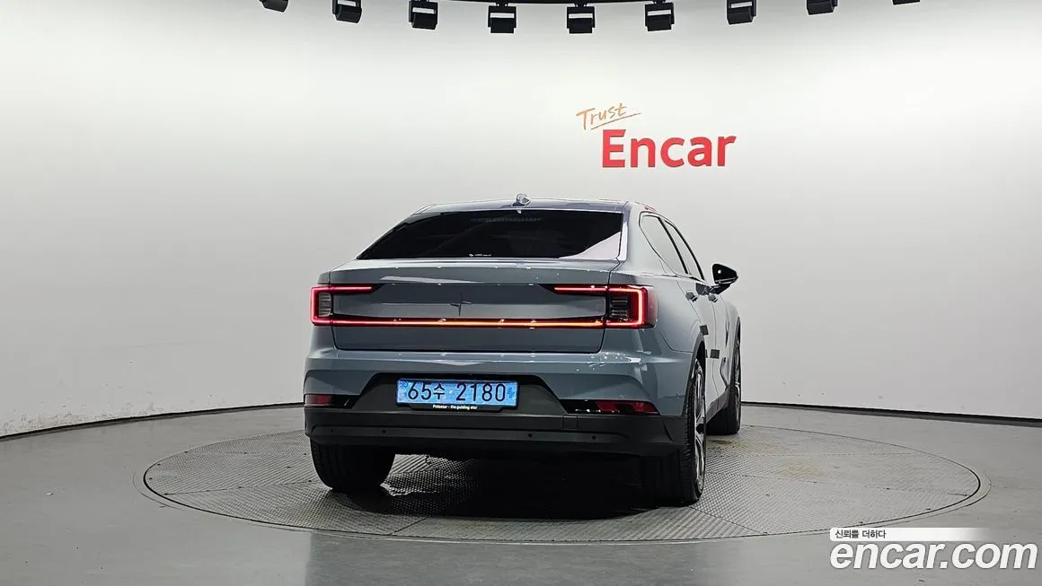 Polestar Polestar 2 — фото 4