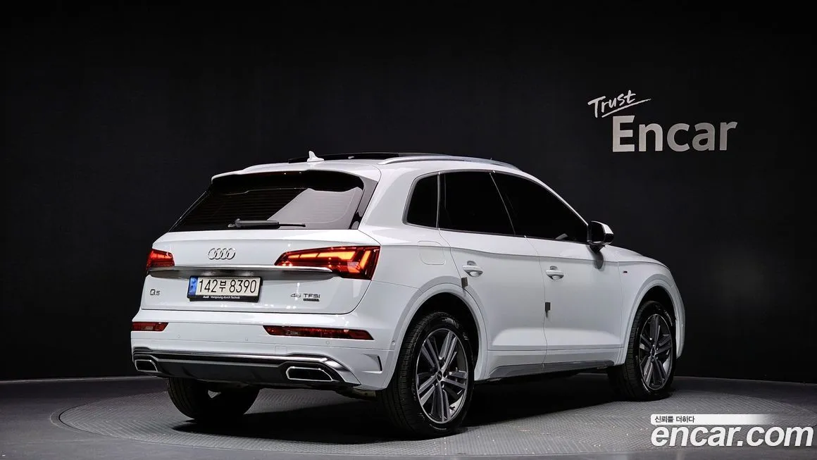 Audi Q5 — фото 2