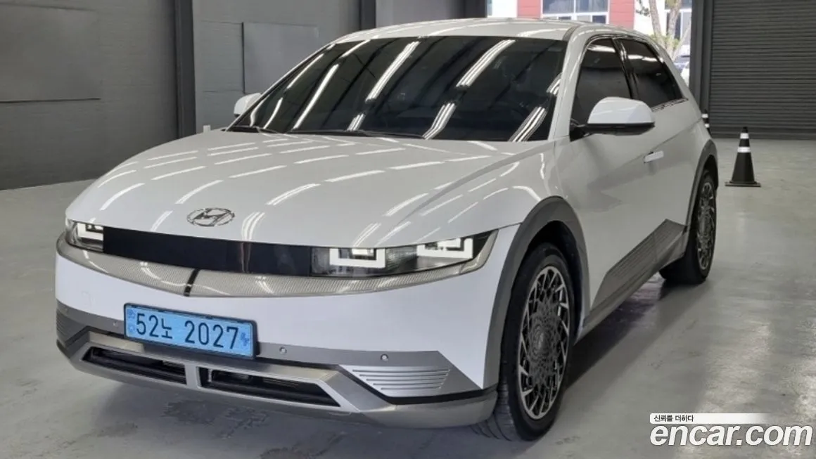 Hyundai Ioniq5 — фото 1