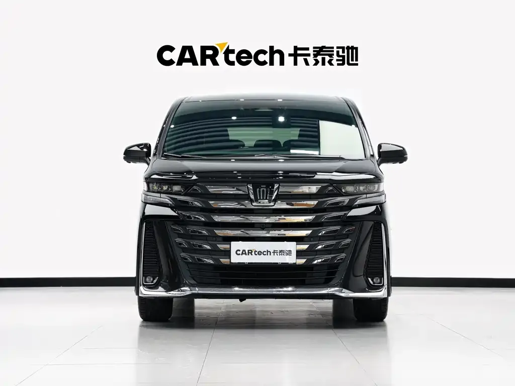 Toyota Vellfire — фото 2