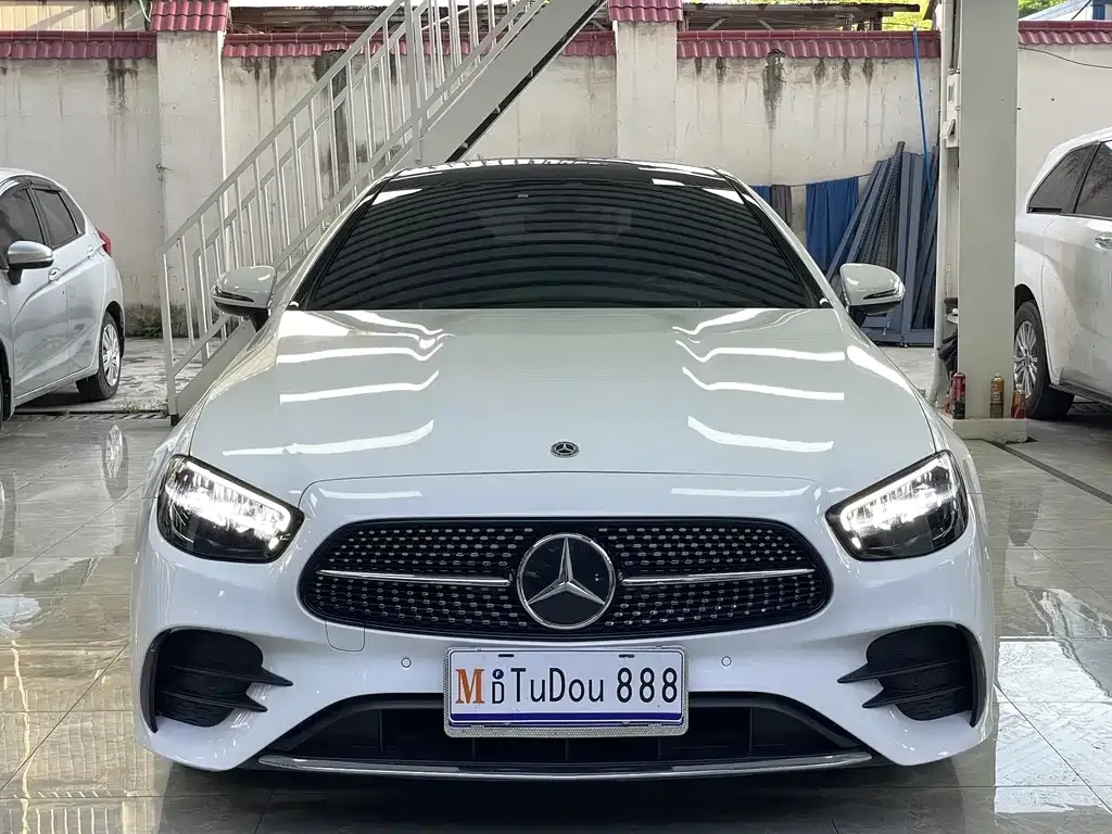 Mercedes-Benz E-Class (Import) — фото 2