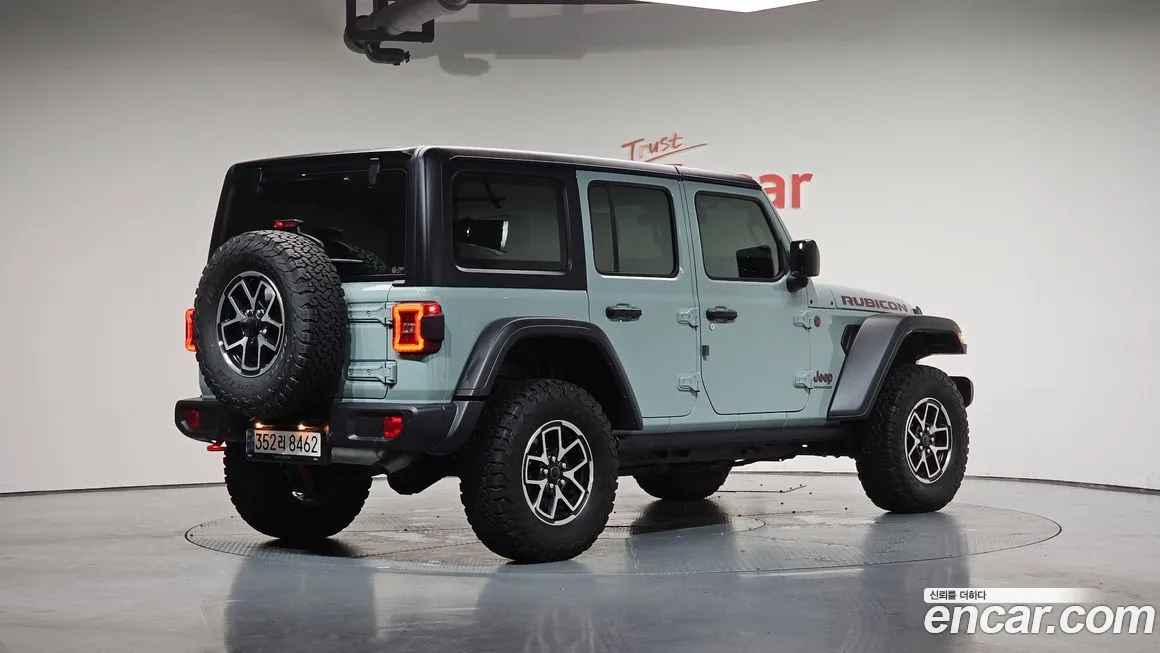 Jeep Wrangler — фото 2