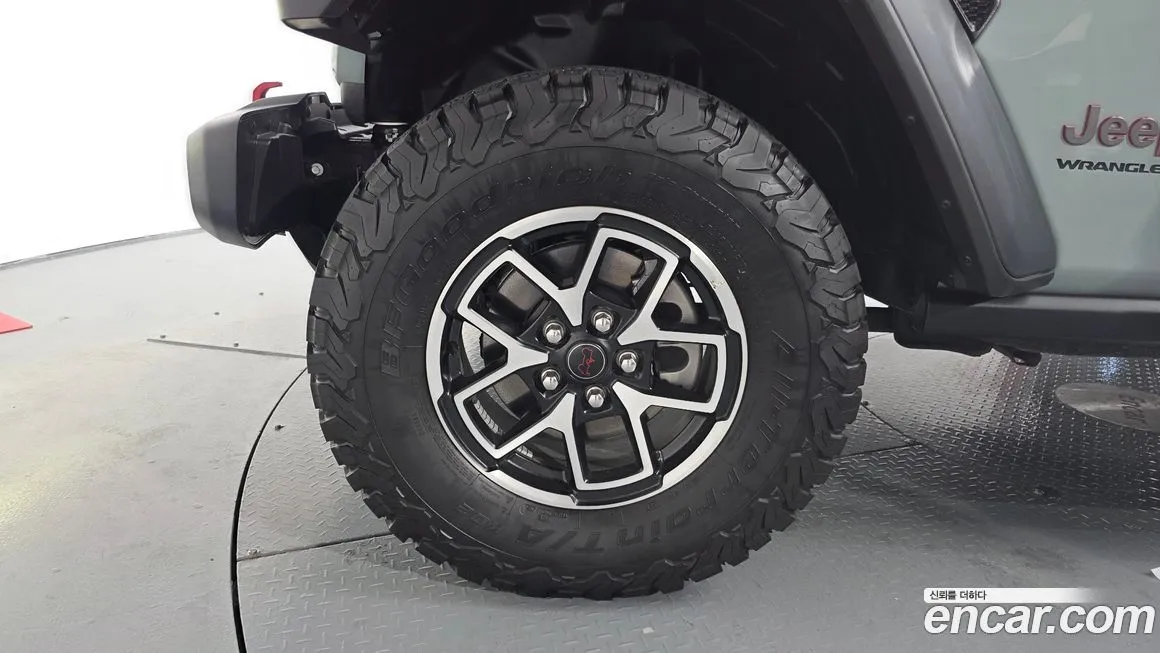 Jeep Wrangler — фото 5