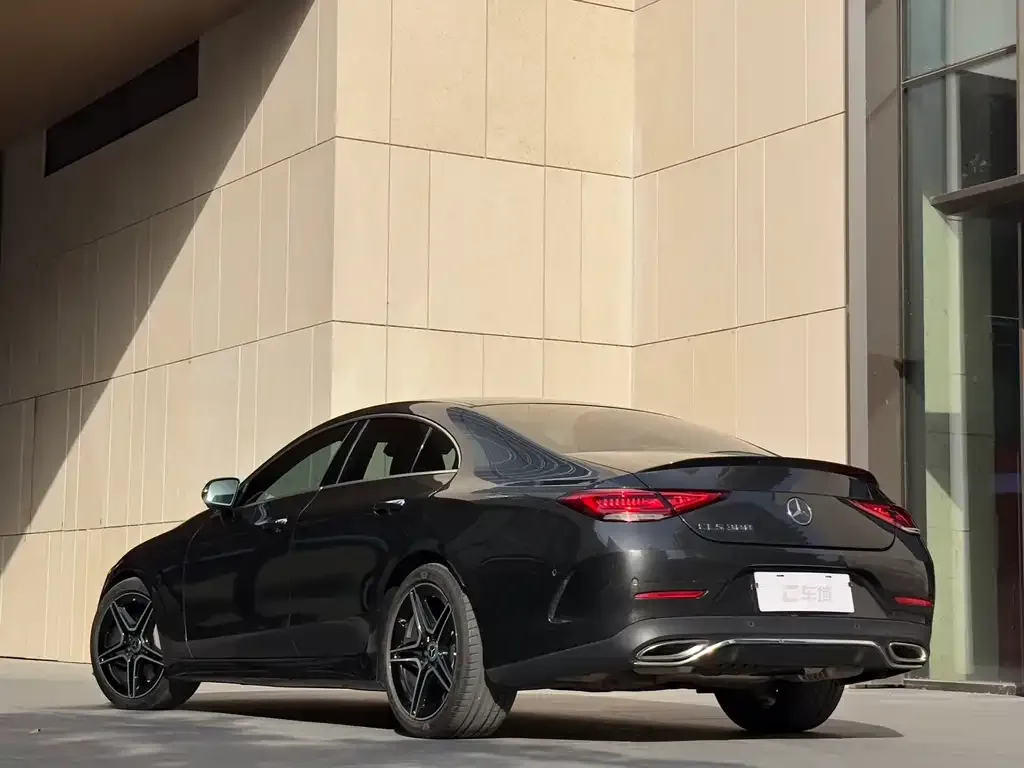 Mercedes-Benz CLS — фото 4