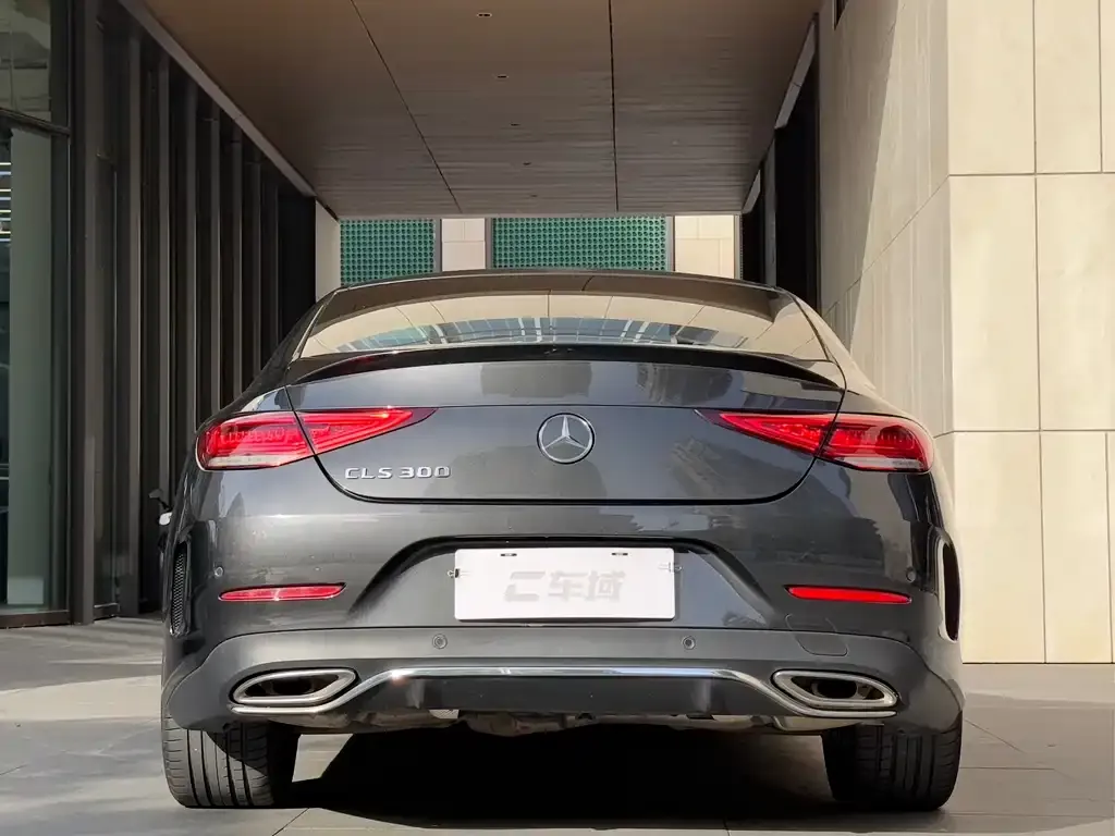 Mercedes-Benz CLS — фото 5