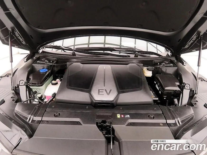 Kia EV6 — фото 6