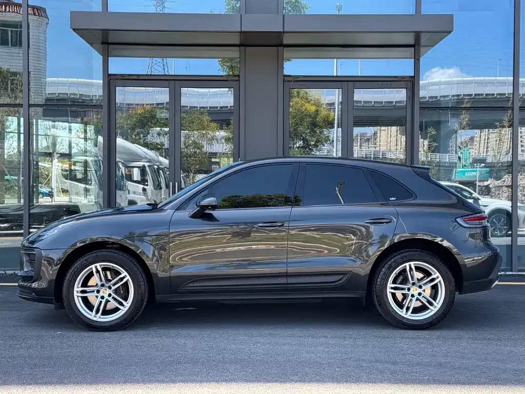Porsche Macan — фото 3