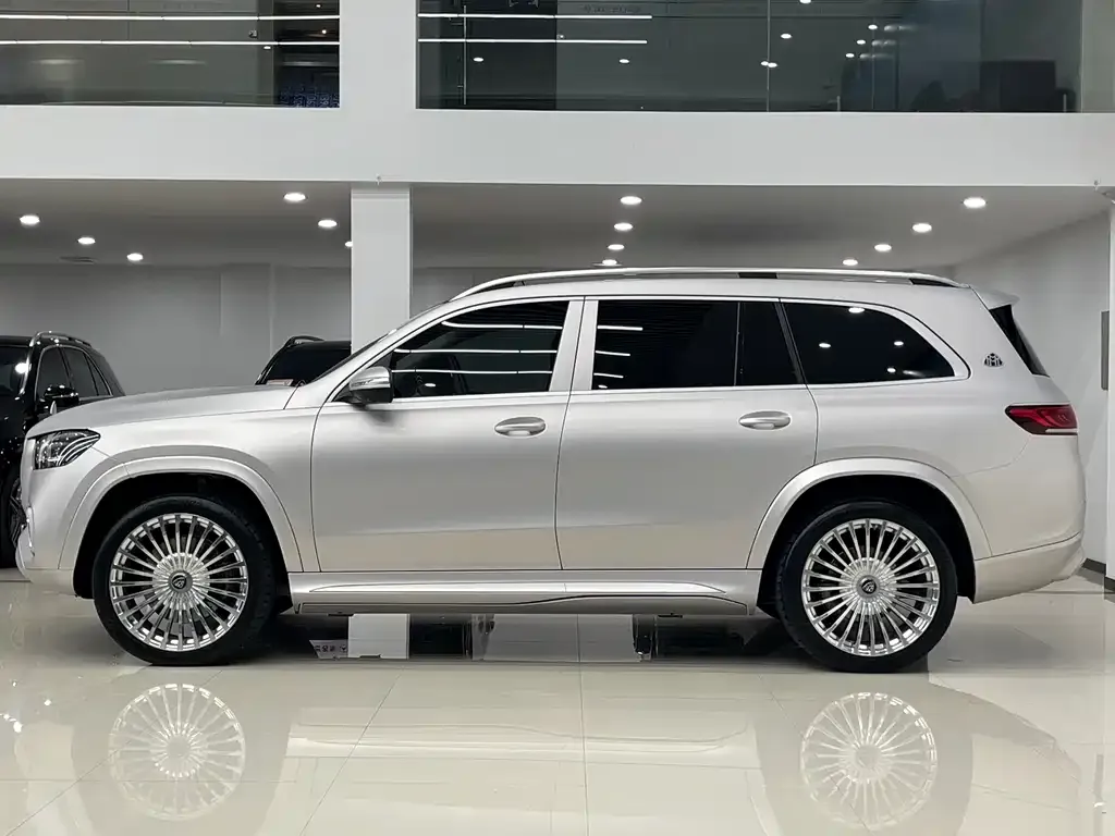 Mercedes-Benz GLS — фото 4