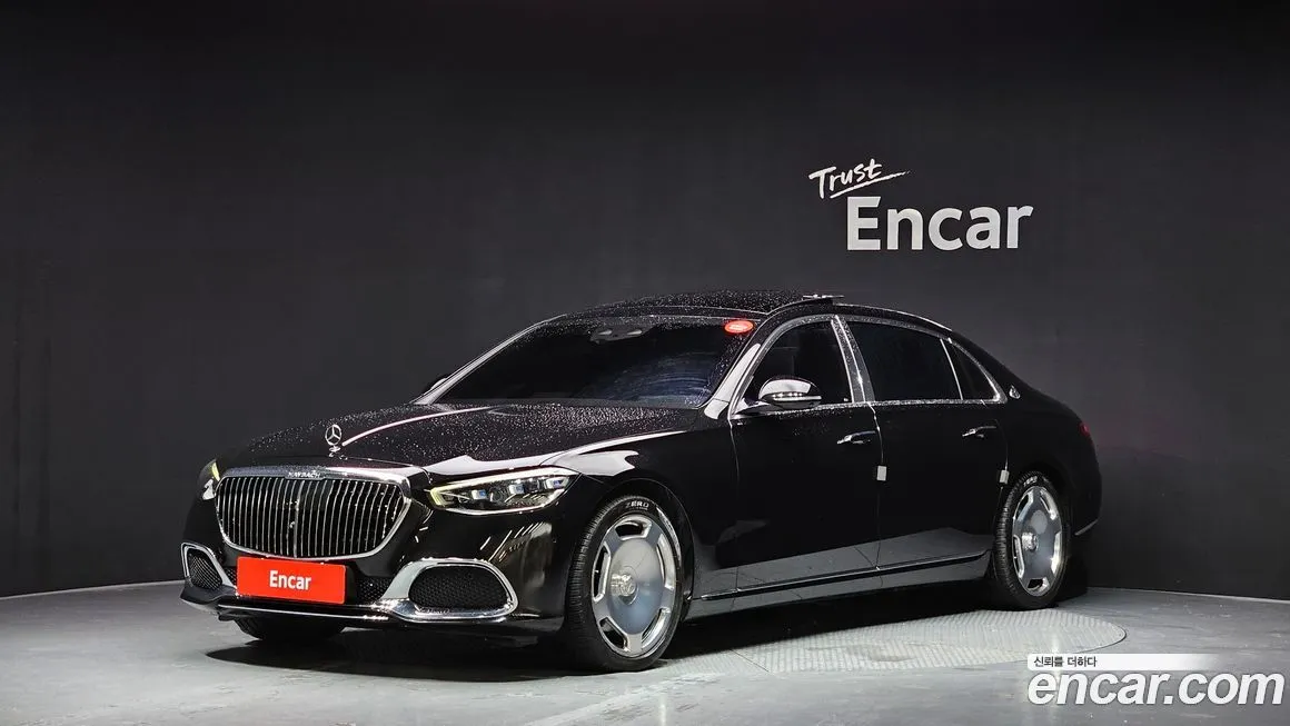 Mercedes-Benz S-Class — фото 1