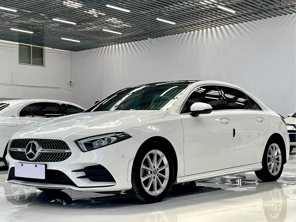 Mercedes-Benz A-Class — фото 1