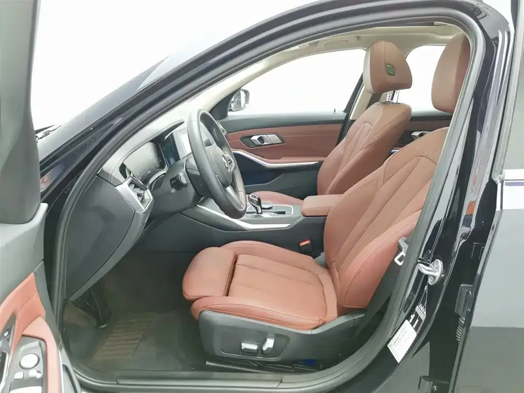 BMW 3 Series — фото 10