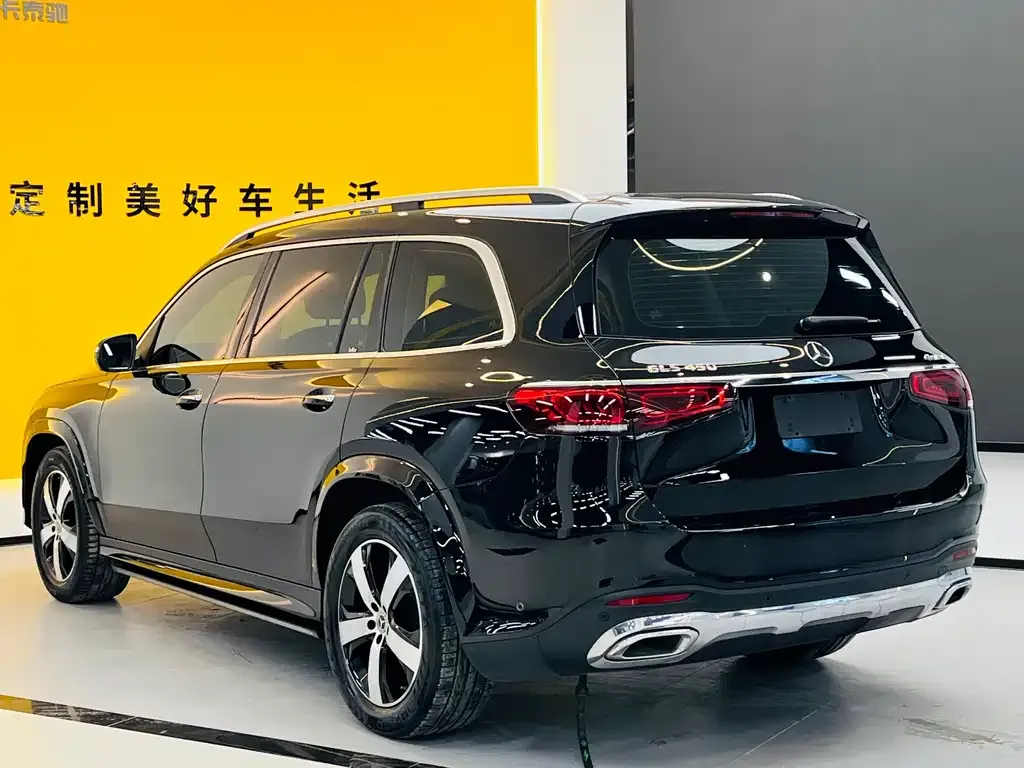 Mercedes-Benz GLS — фото 4