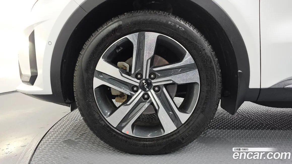 Kia Sorento — фото 5