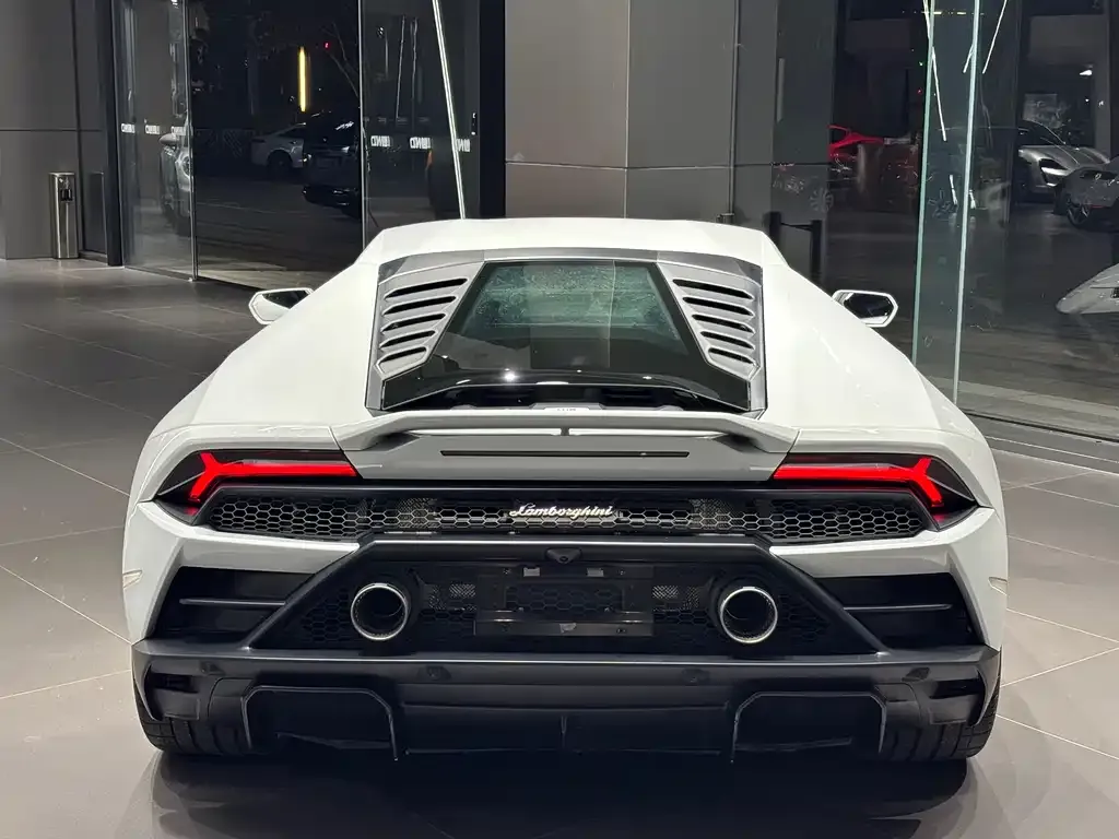 Lamborghini Huracan — фото 8