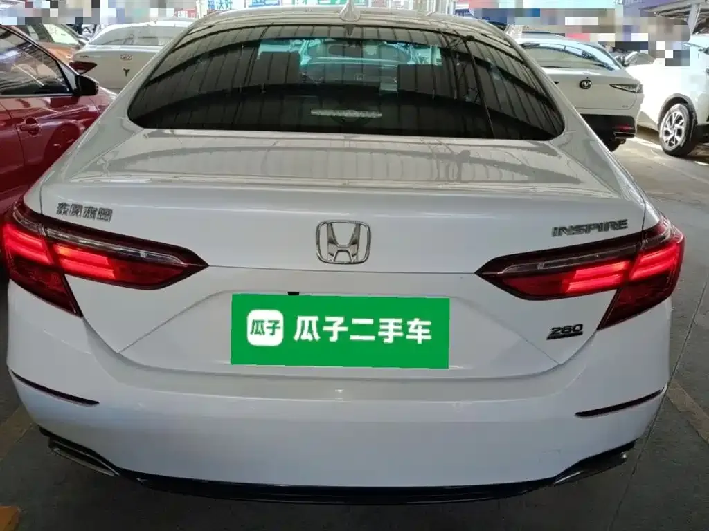 Honda Inspire — фото 6