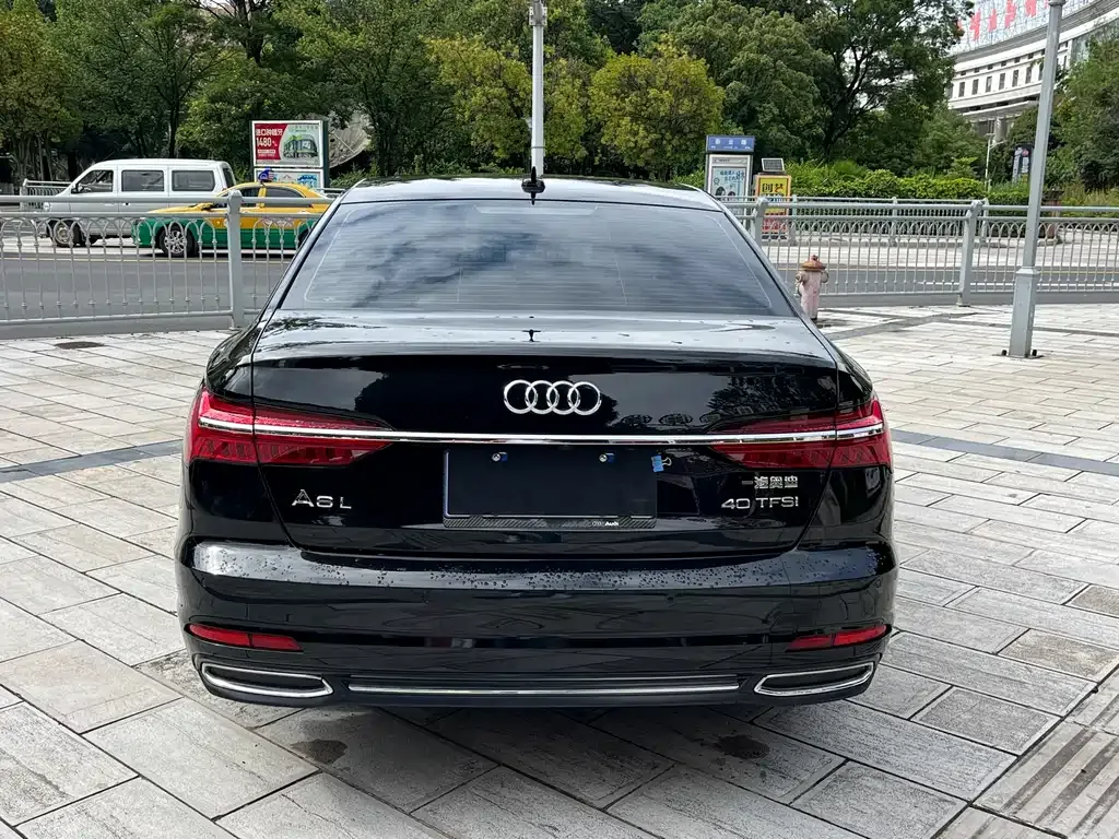 Audi A6L — фото 8