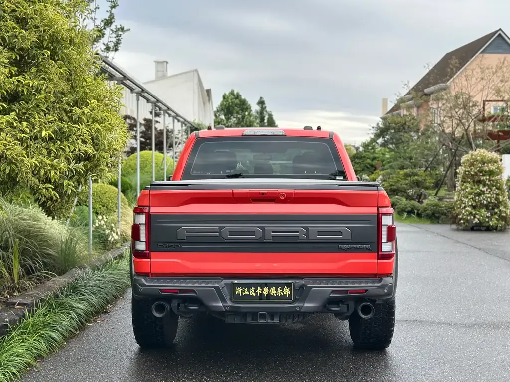Ford F-150 Raptor — фото 5