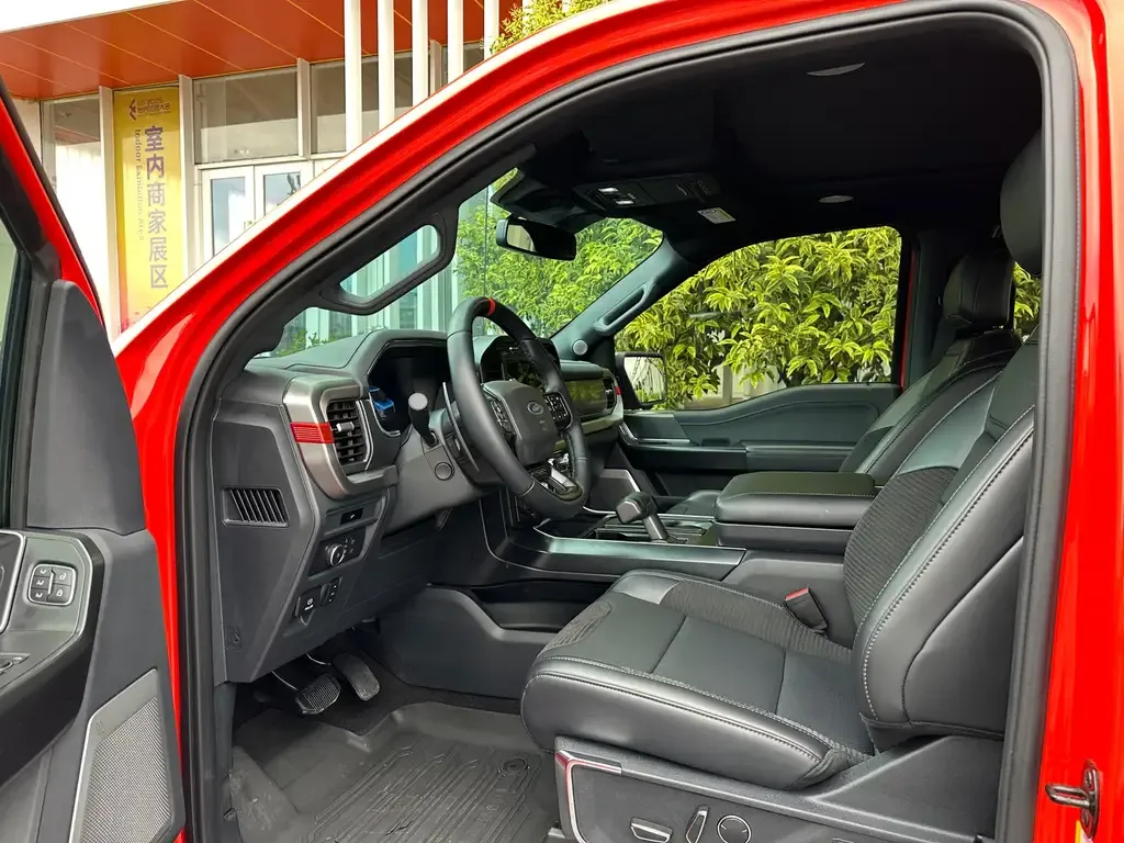 Ford F-150 Raptor — фото 7