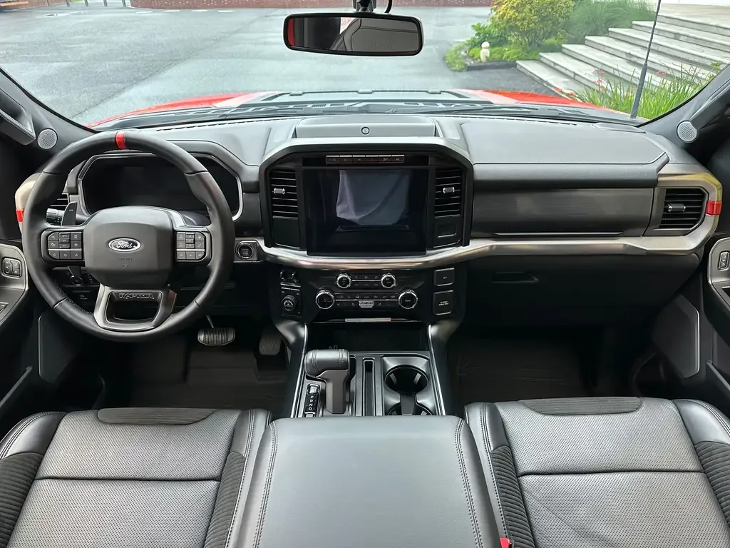 Ford F-150 Raptor — фото 9