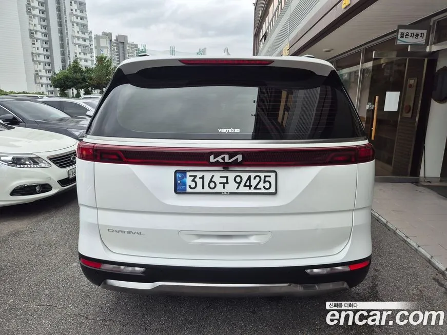 Kia Carnival — фото 2