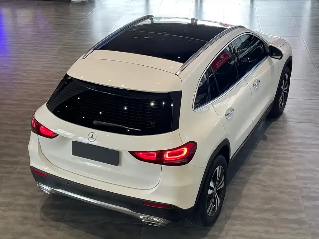 Mercedes-Benz GLA — фото 4