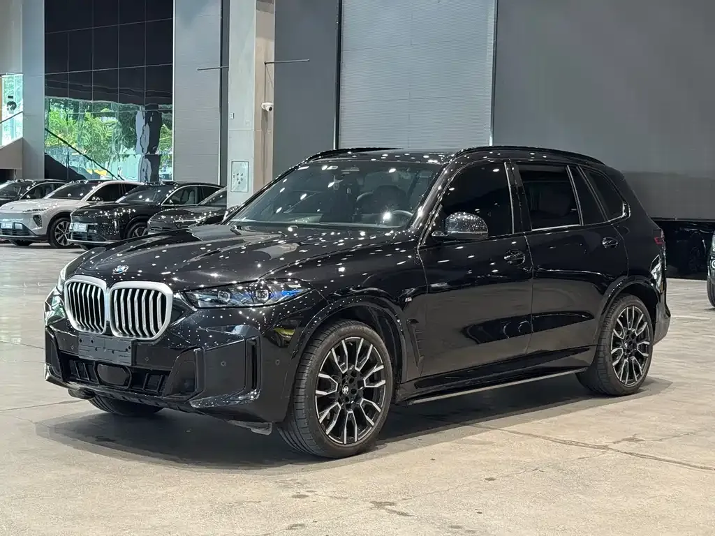 BMW X5 — фото 1