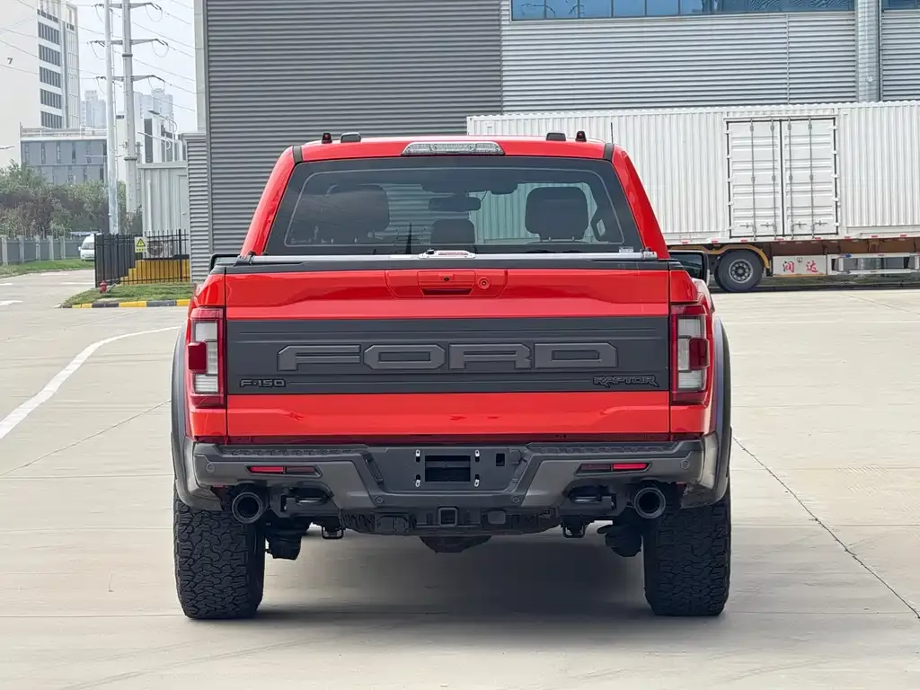 Ford F-150 Raptor — фото 5