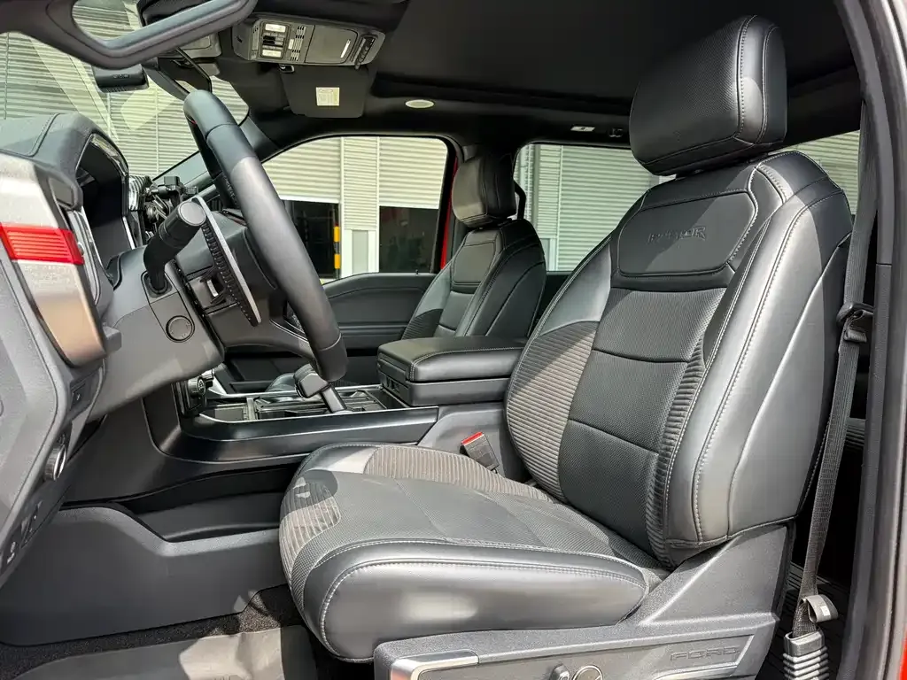 Ford F-150 Raptor — фото 8