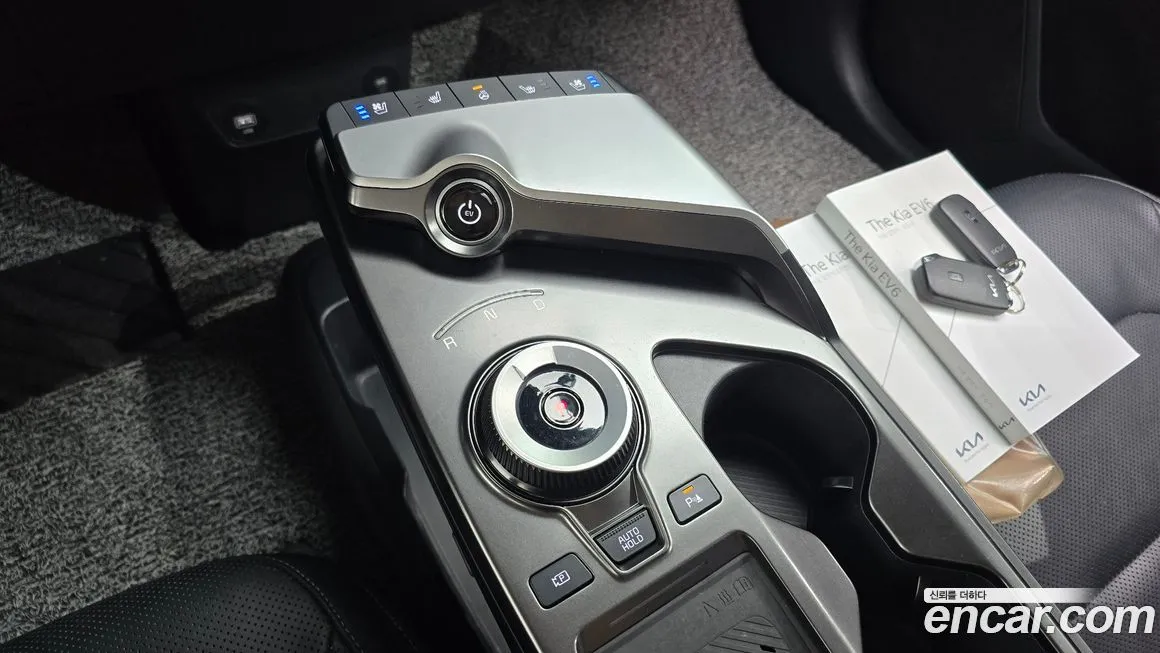 Kia EV6 — фото 9