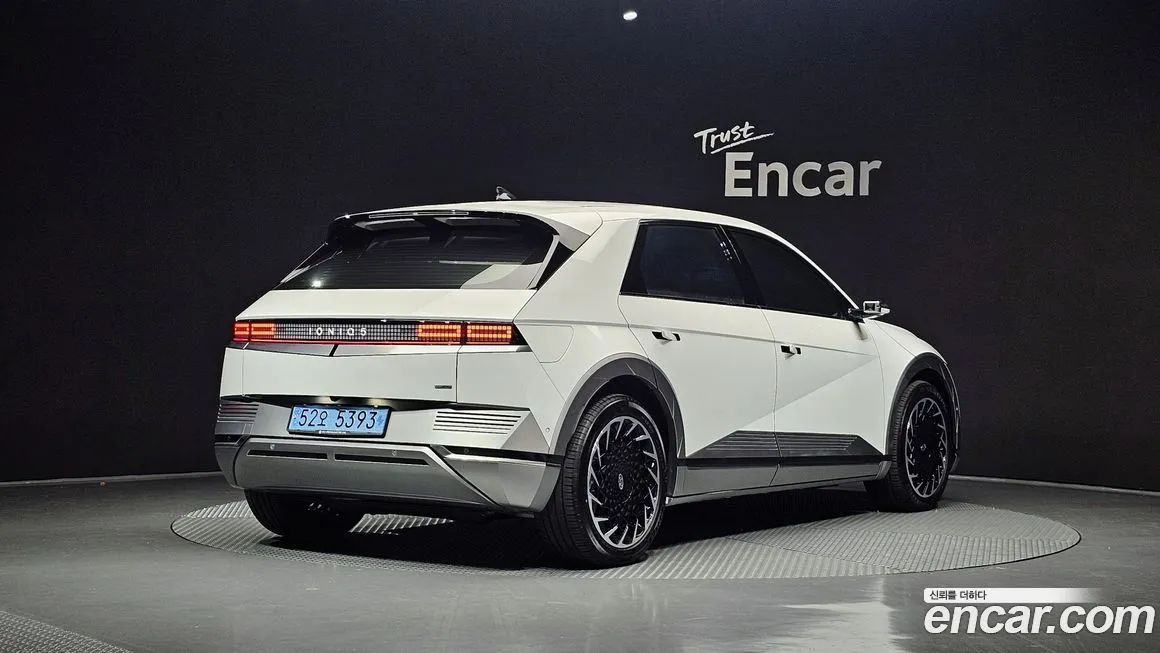 Hyundai Ioniq5 — фото 2