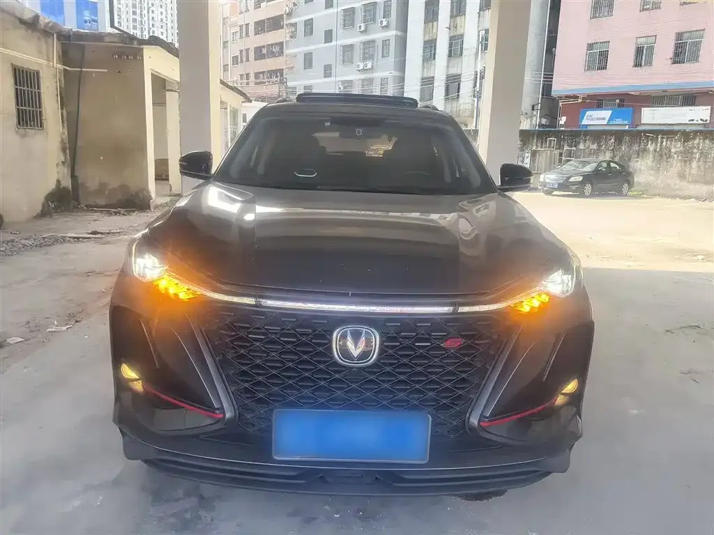 Changan CS75 PLUS — фото 3