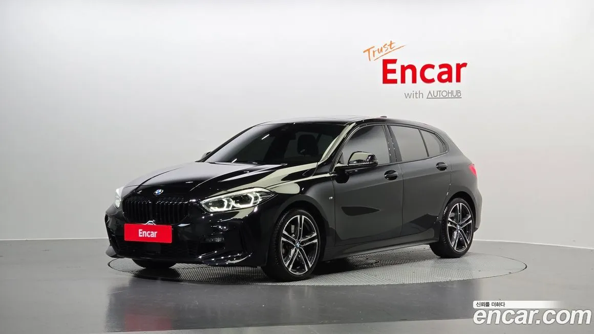 BMW 1-Series — фото 1
