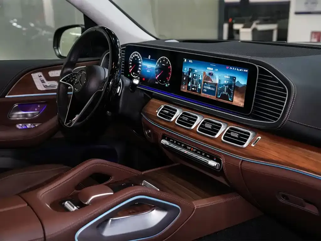 Mercedes-Benz GLS — фото 5
