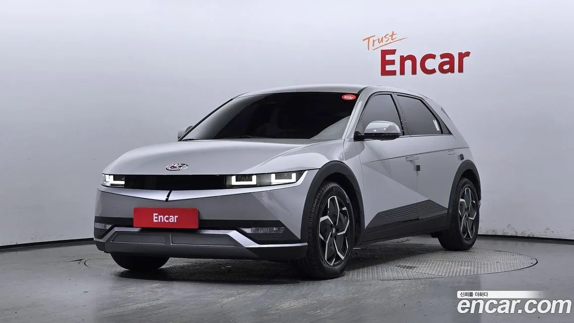 Hyundai Ioniq5 — фото 1