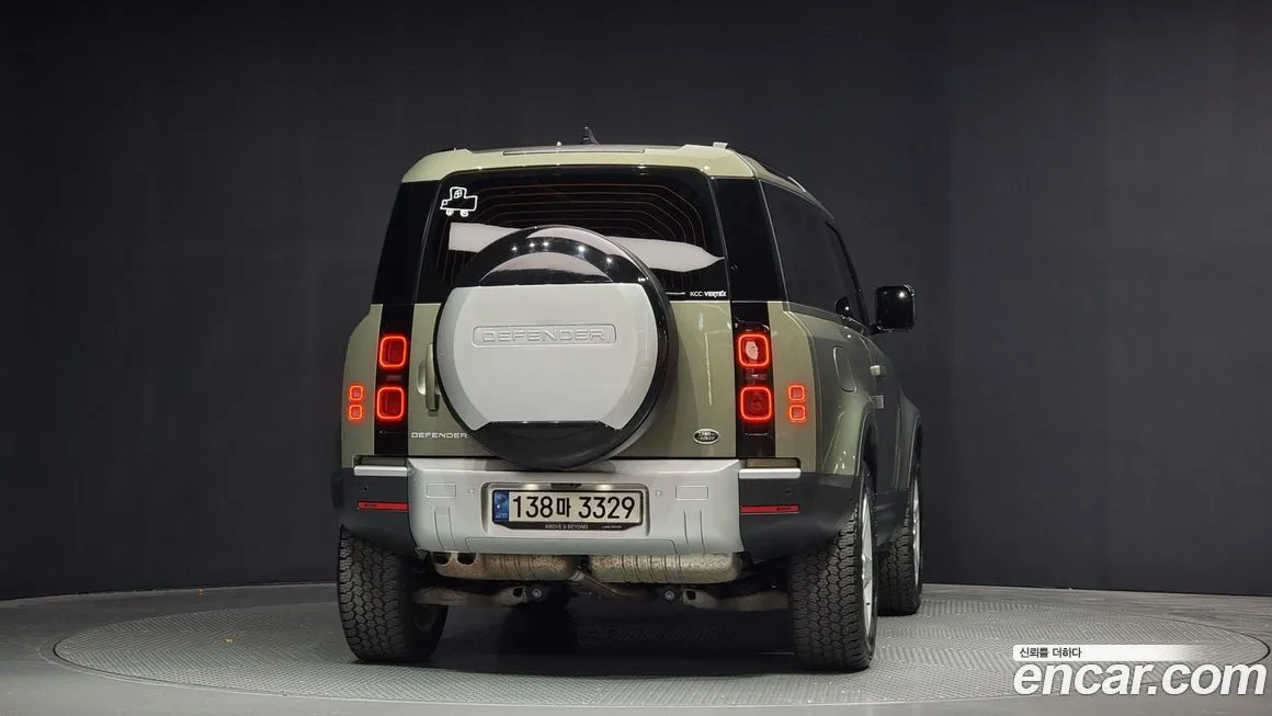 Land Rover Defender — фото 4