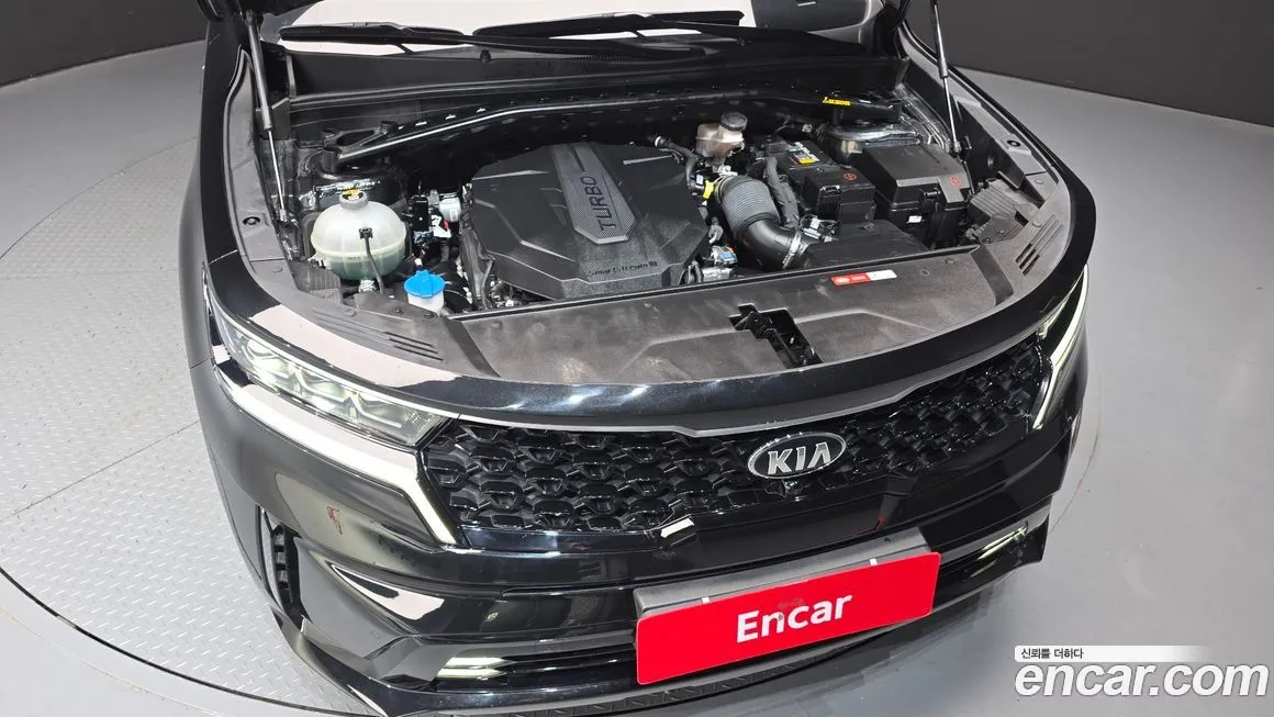 Kia Sorento — фото 6