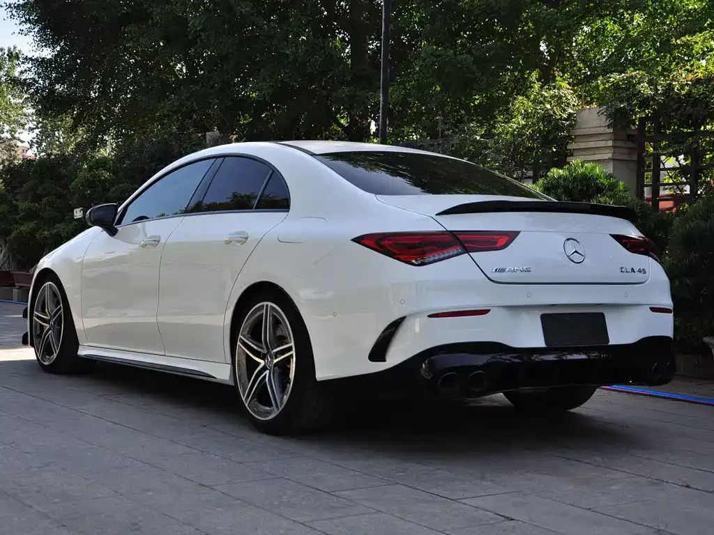 Mercedes-Benz CLA AMG — фото 4