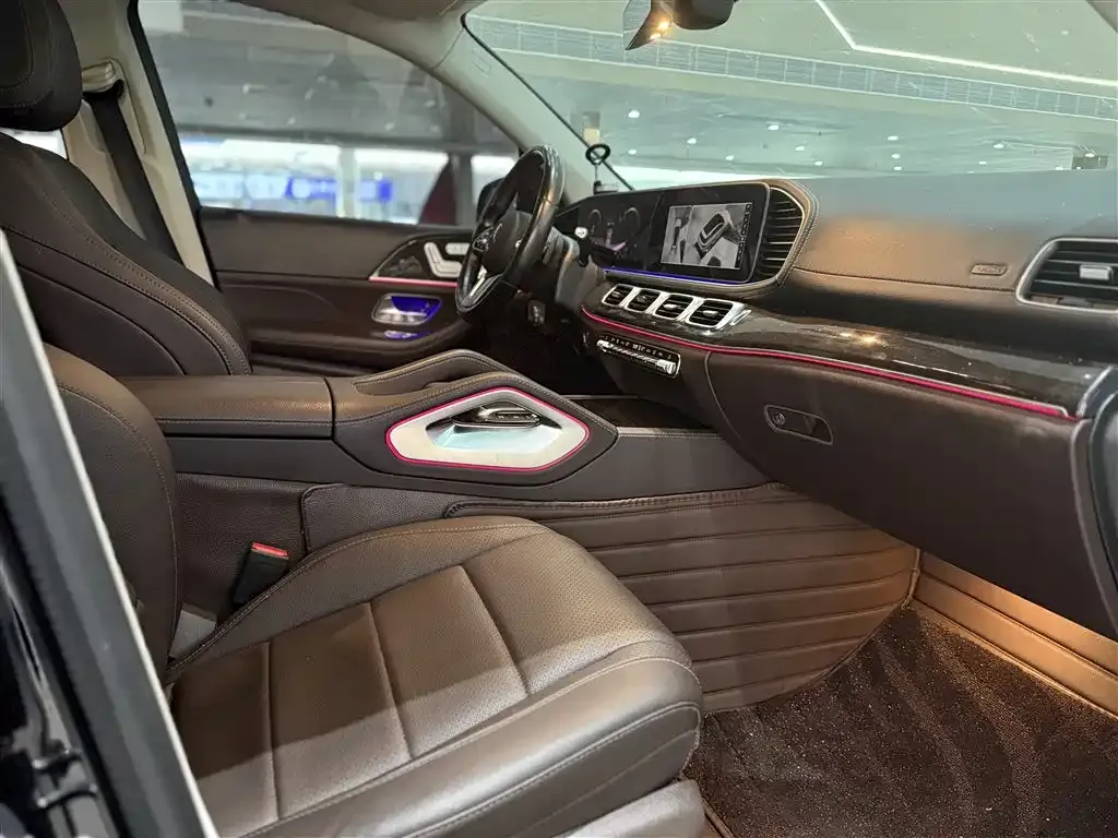 Mercedes-Benz GLE — фото 10