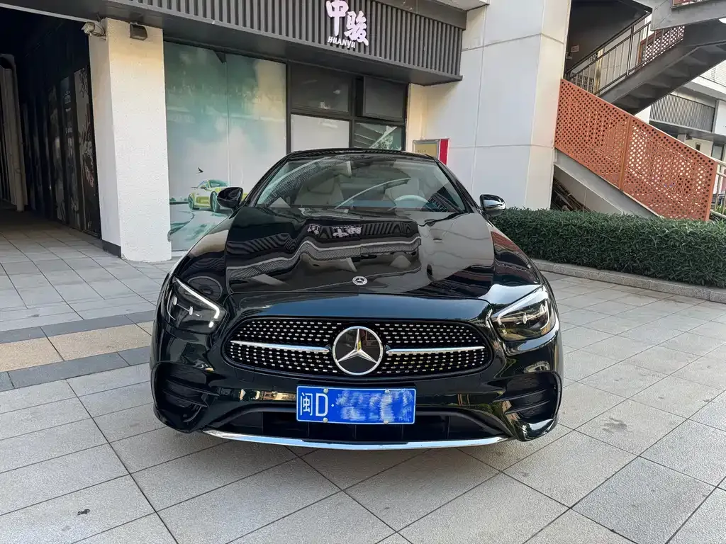Mercedes-Benz E-Class (Import) — фото 2