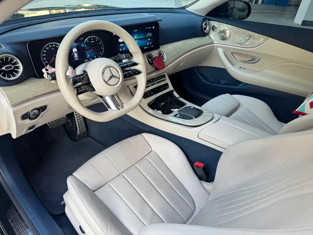 Mercedes-Benz E-Class (Import) — фото 4