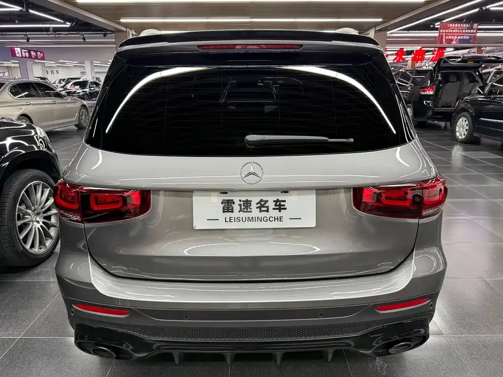 Mercedes-Benz GLB AMG — фото 8