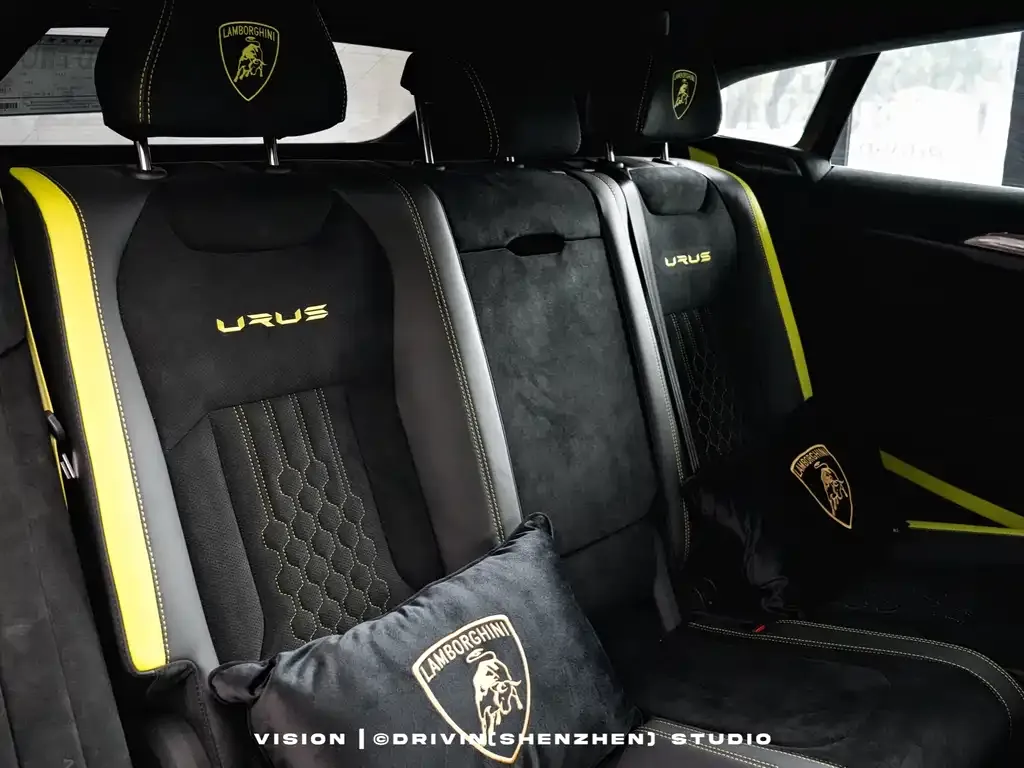Lamborghini Urus — фото 10