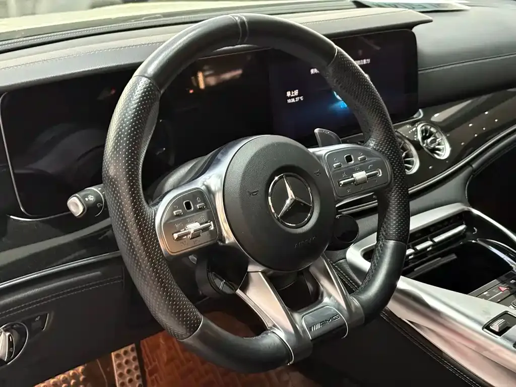 Mercedes-Benz AMG GT — фото 8