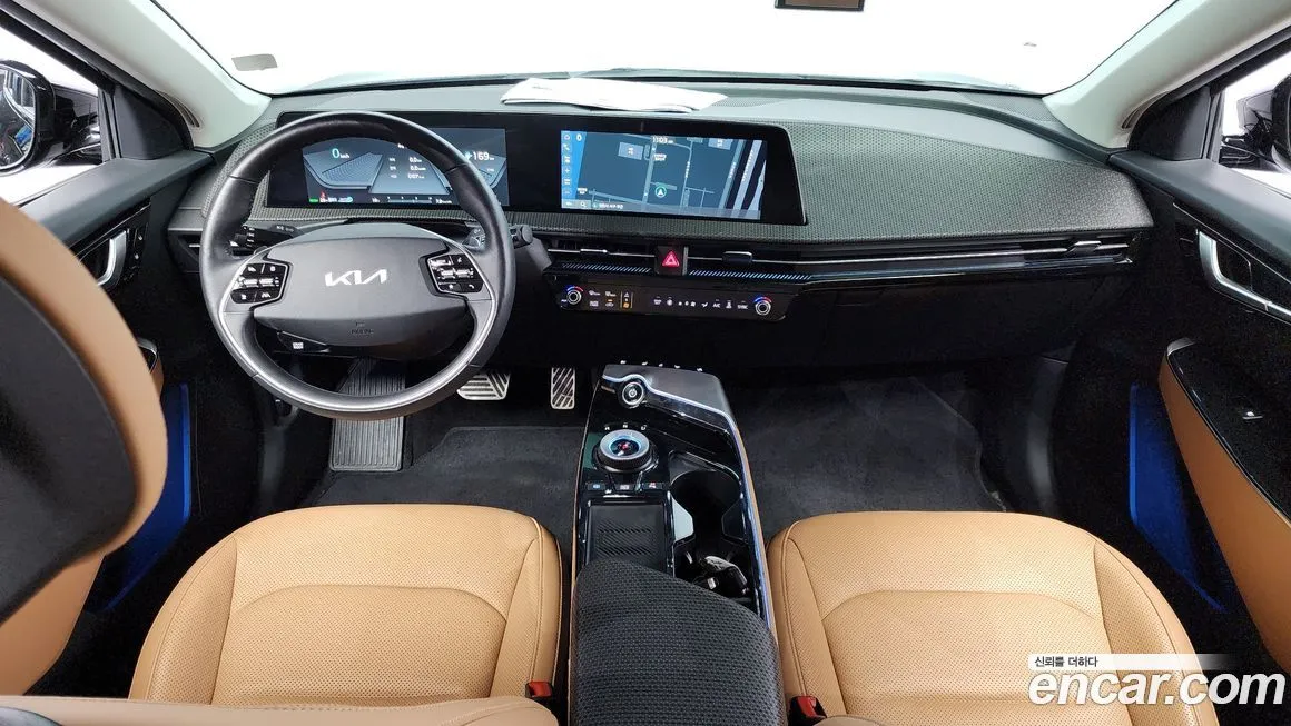 Kia EV6 — фото 7