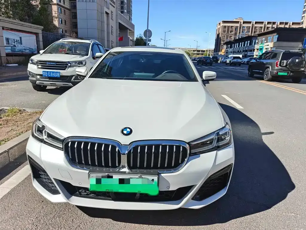 BMW 5 Series New Energy — фото 2