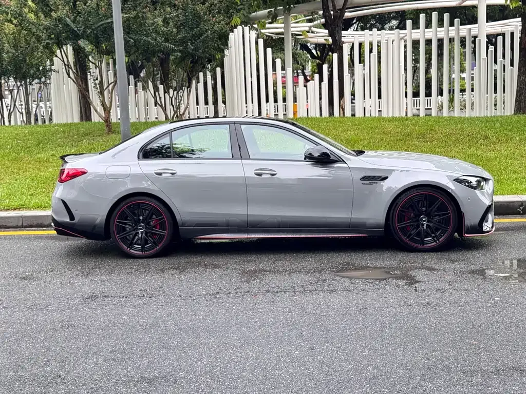 Mercedes-Benz C-Class AMG New Energy — фото 7