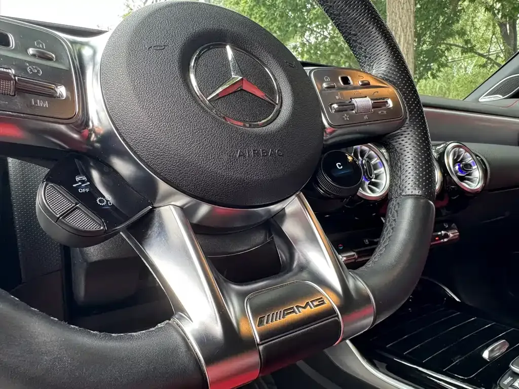 Mercedes-Benz A-Class AMG — фото 5