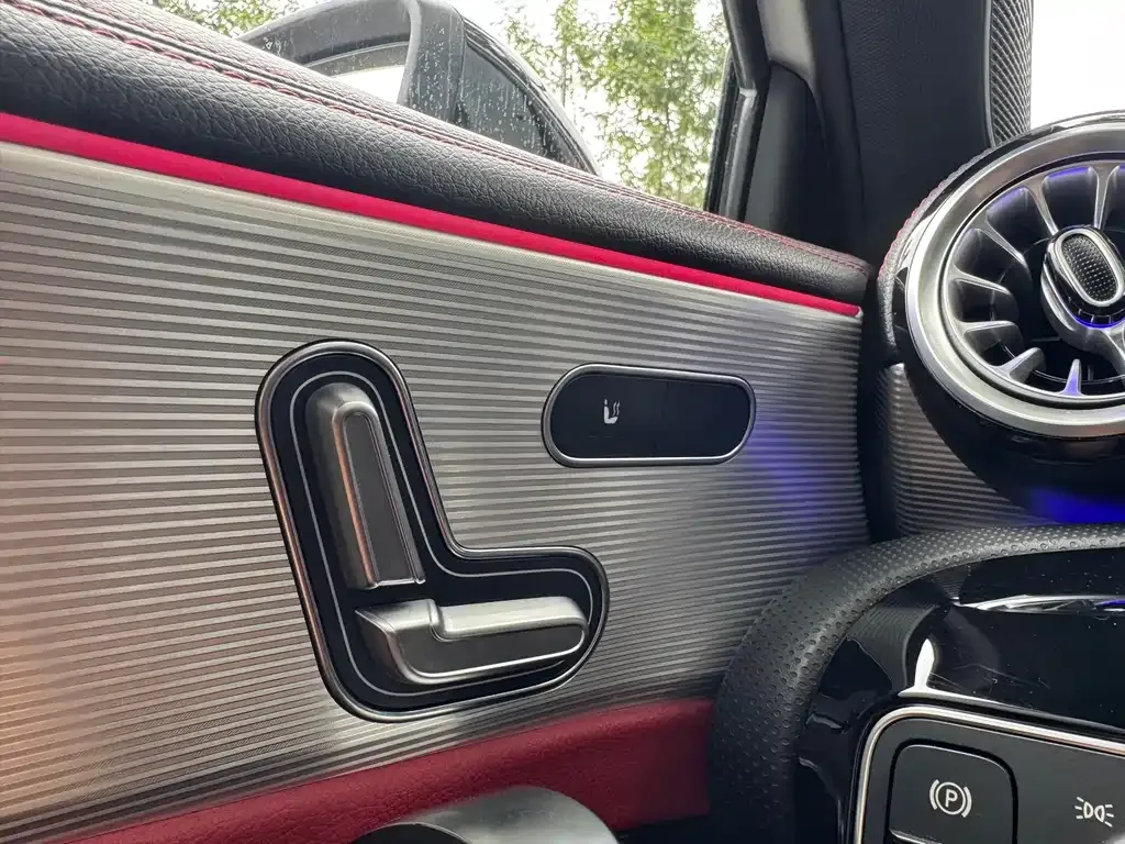 Mercedes-Benz A-Class AMG — фото 9